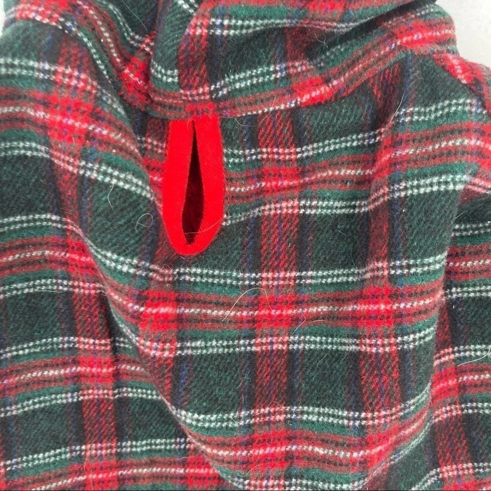 HUGGLE HOUNDS Red/Green Plaid Dog Hoodie NWT size: Large